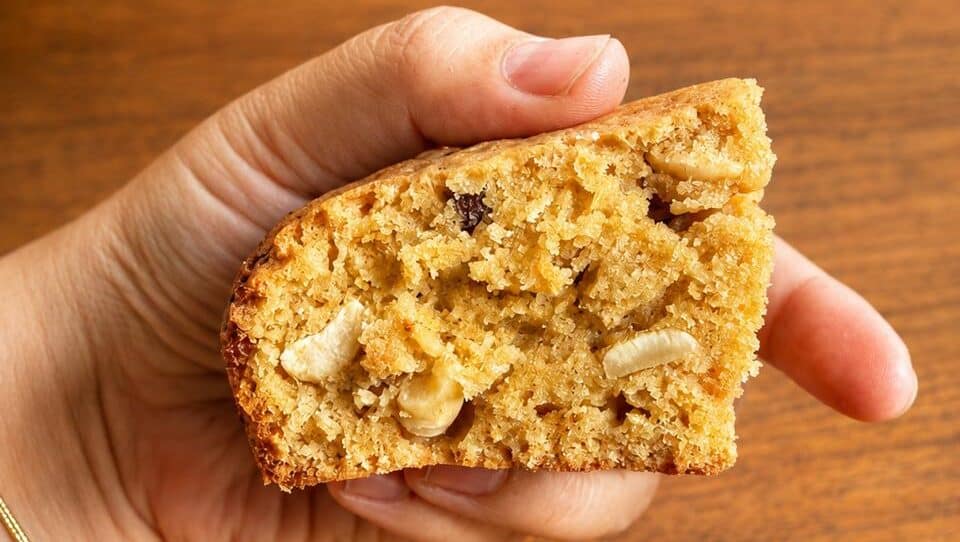 Whole Wheat Cake Recipe (Soft, Moist & Healthy)